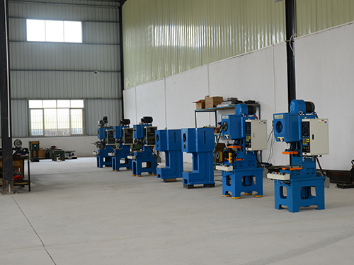 廠(chǎng)房設(shè)備機(jī)械